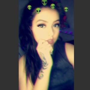 Meet your Posher, Estrella